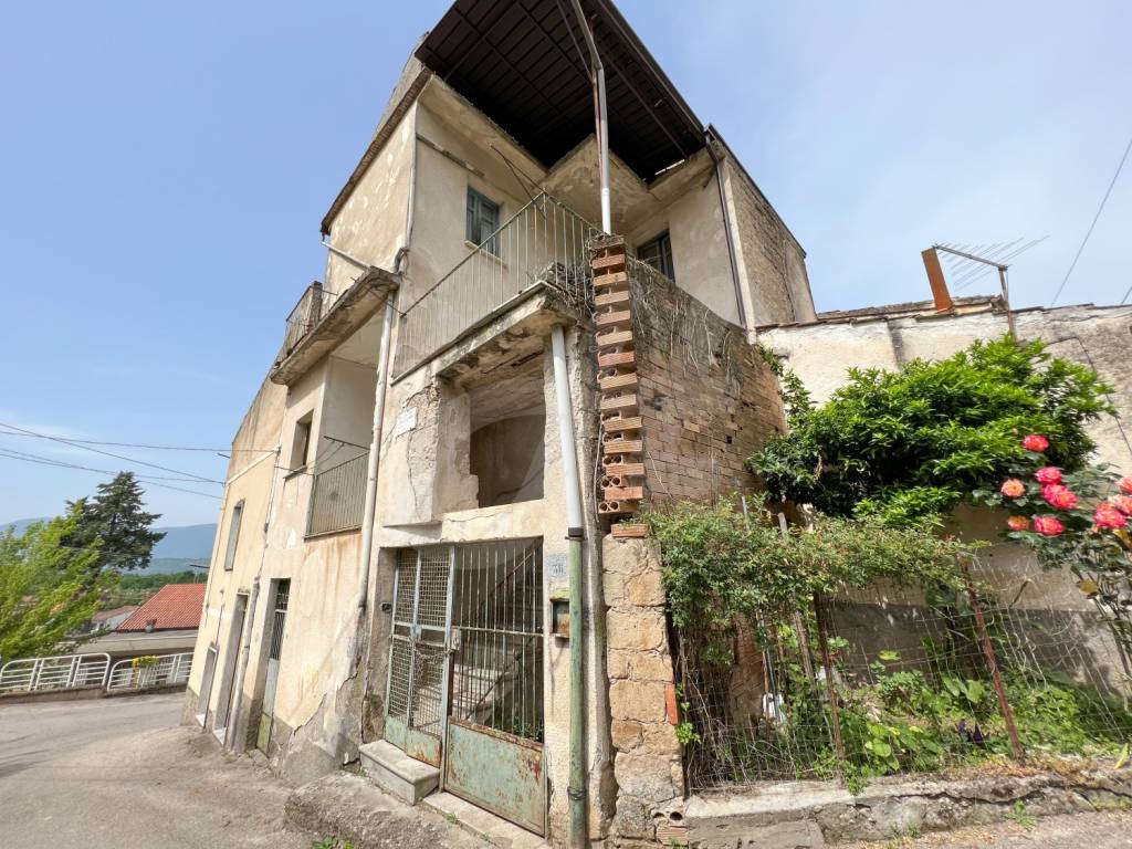 Casa indipendente a Sant'angelo a cupolo - Foto 2