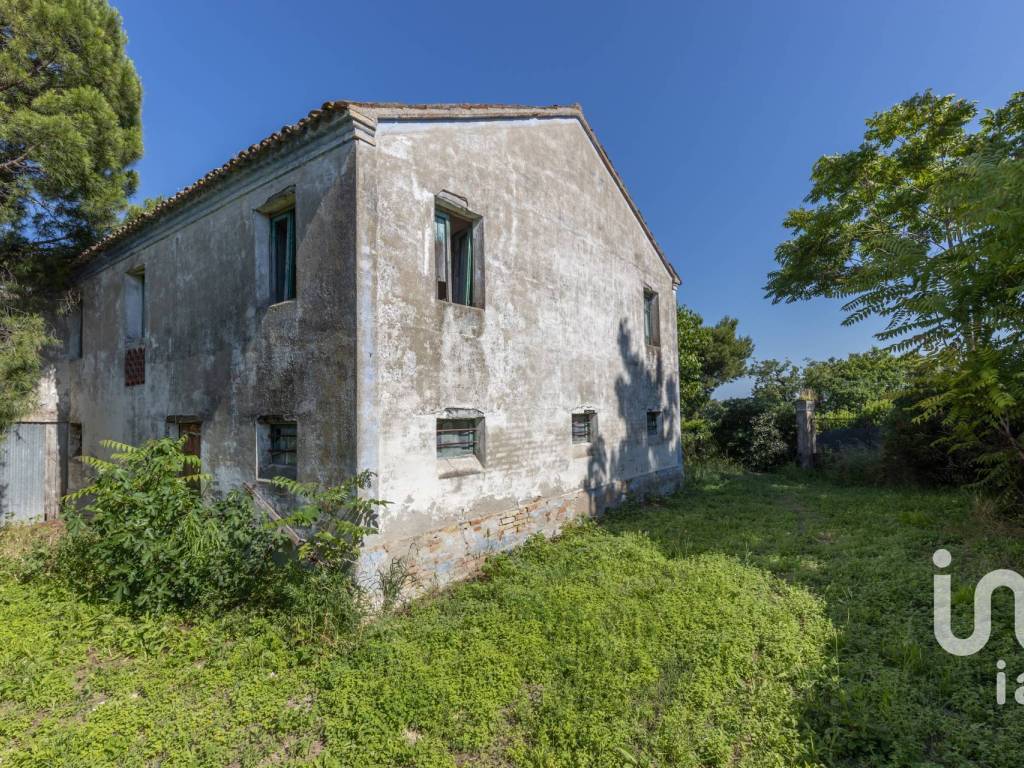 Casa indipendente a Civitanova marche in Contrada Montecucco, 21 - Foto 3