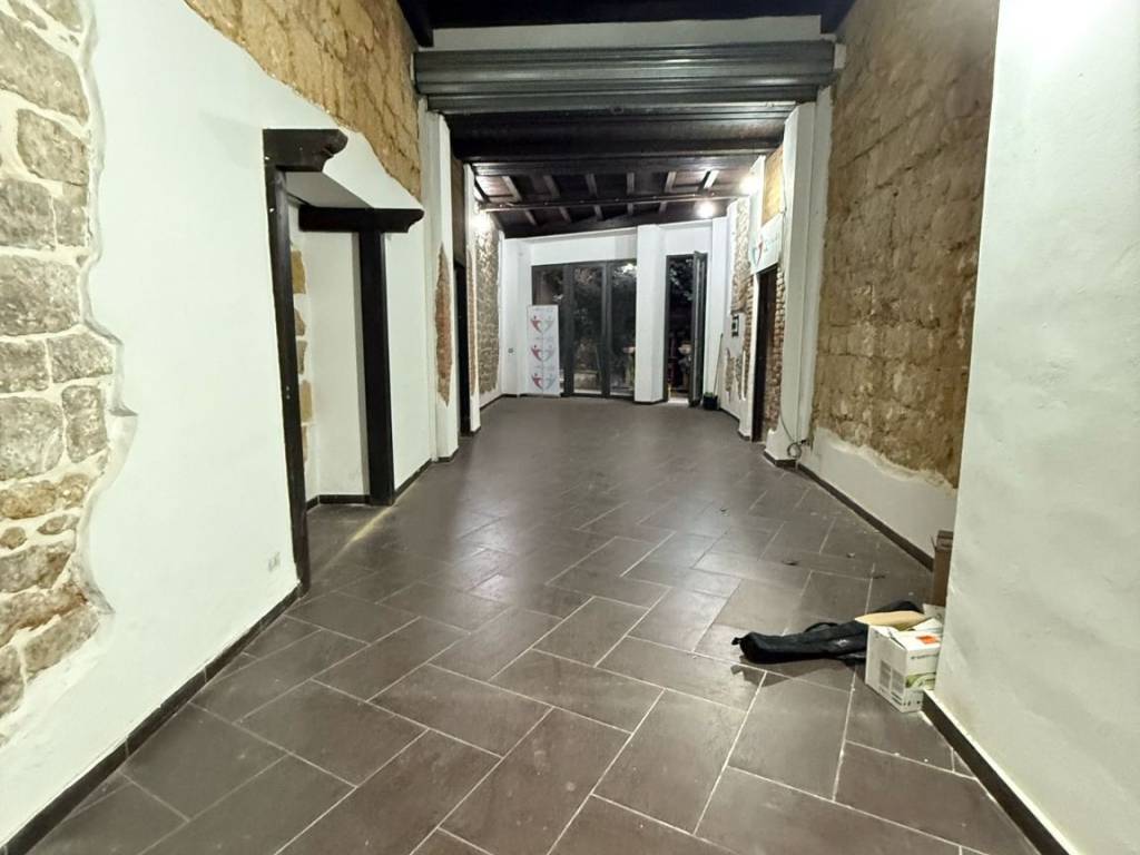 Immobile a Caltanissetta in Via Consuntore Benintendi, 7 - Foto 4