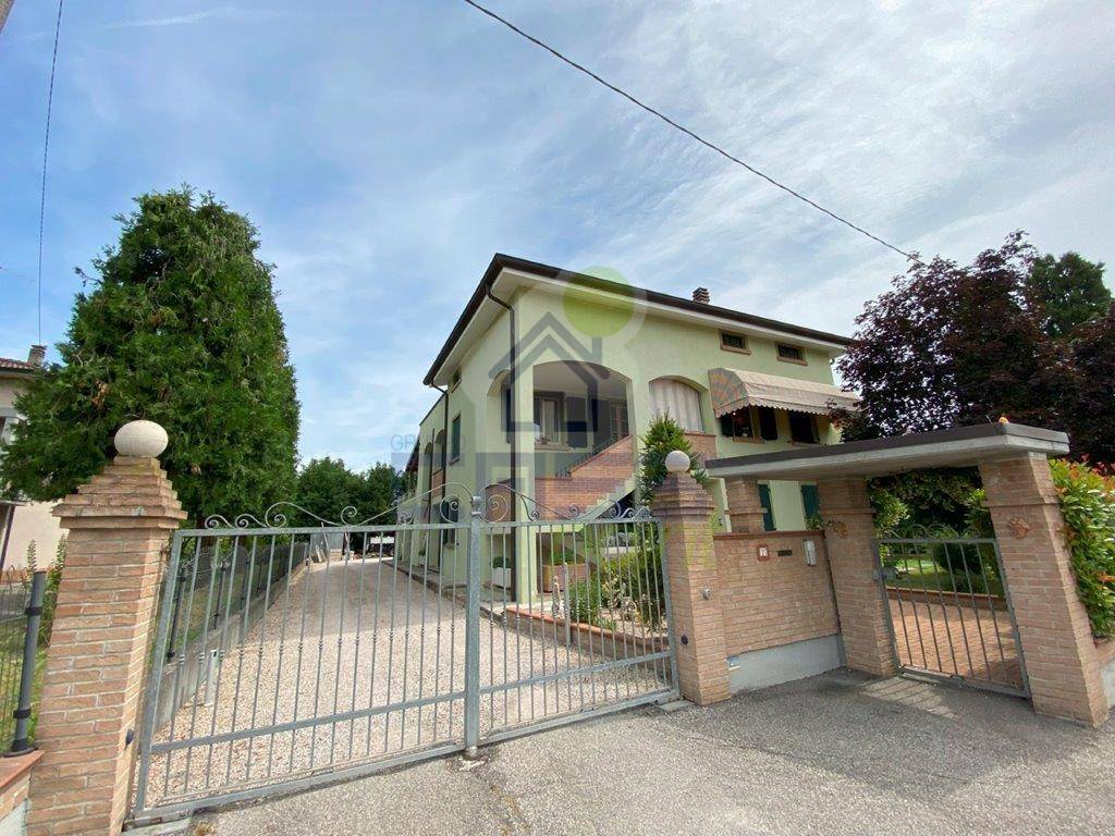 Casa indipendente a Poviglio in Via Meletole 17 - Foto 2