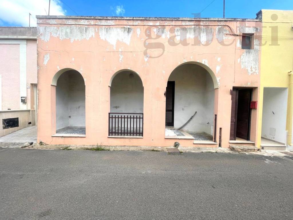 Casa indipendente a Spongano in via Giacomo Leopardi - Foto 3