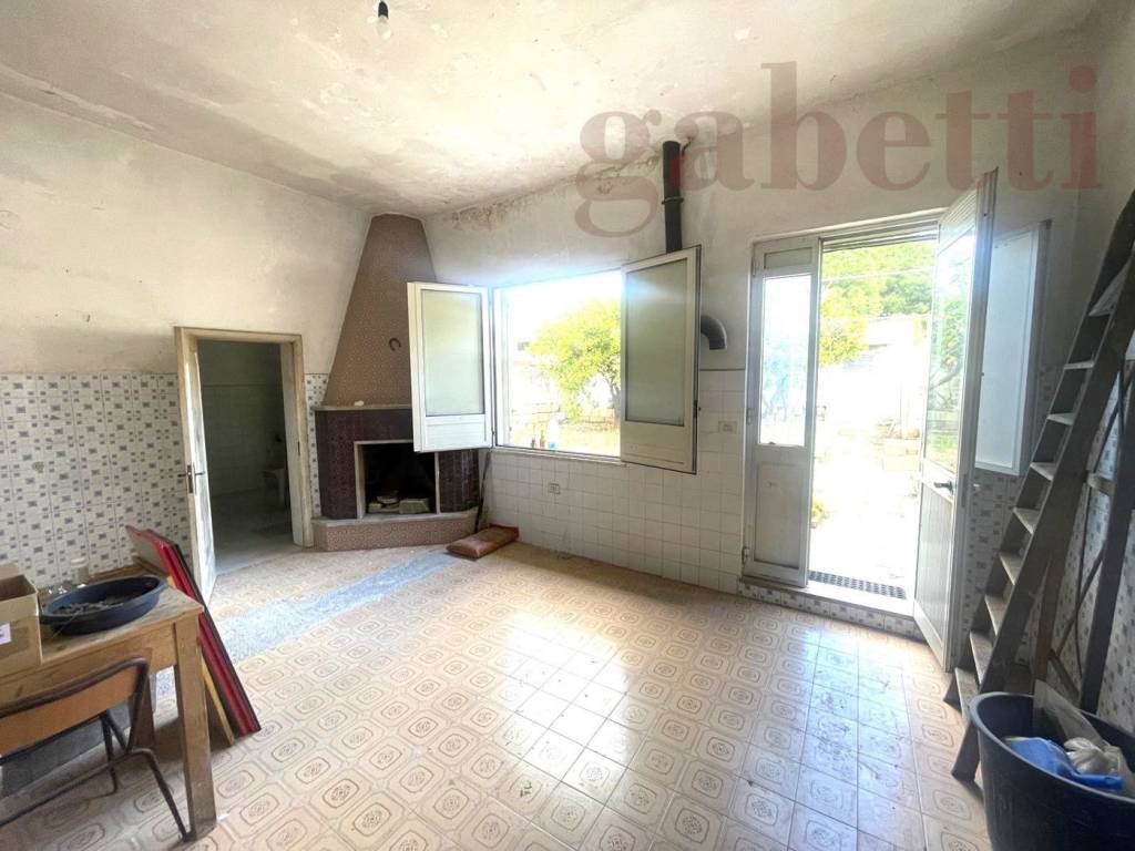 Casa indipendente a Spongano in via Giacomo Leopardi - Foto 5