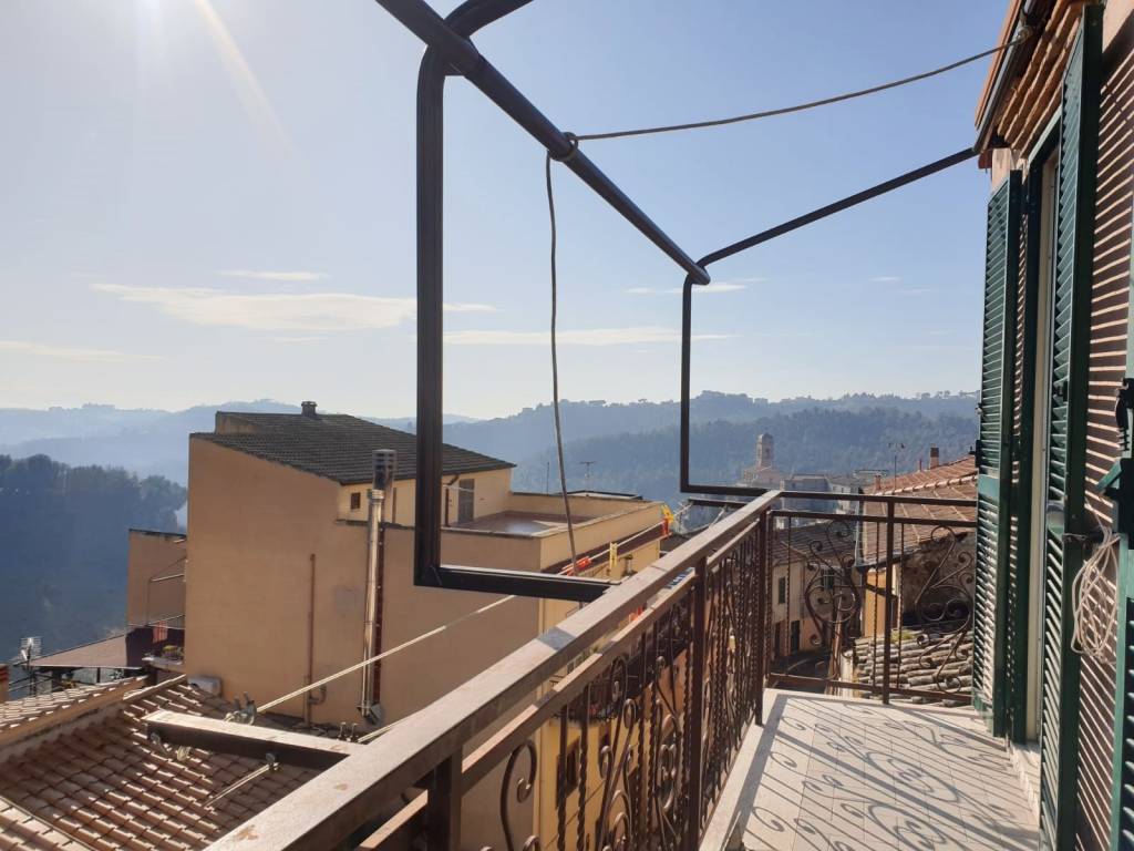 Appartamento a Morlupo in Via Cesare Battisti - Foto 1