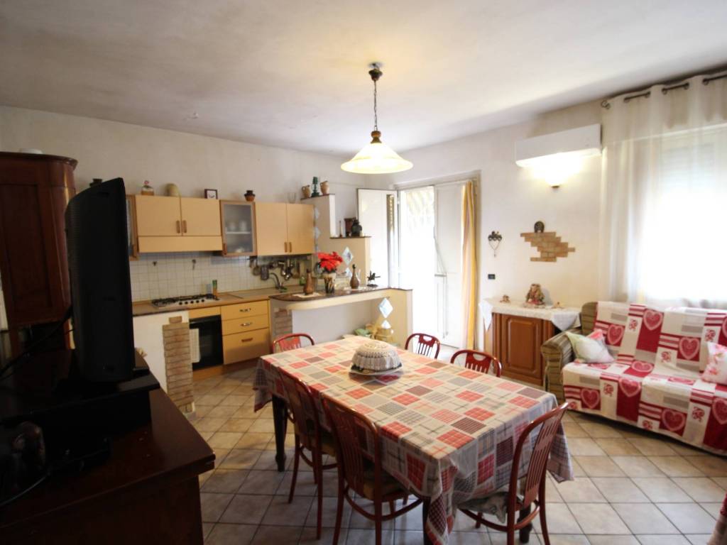 Appartamento a Cartoceto in Via della Repubblica, 10 - Foto 2