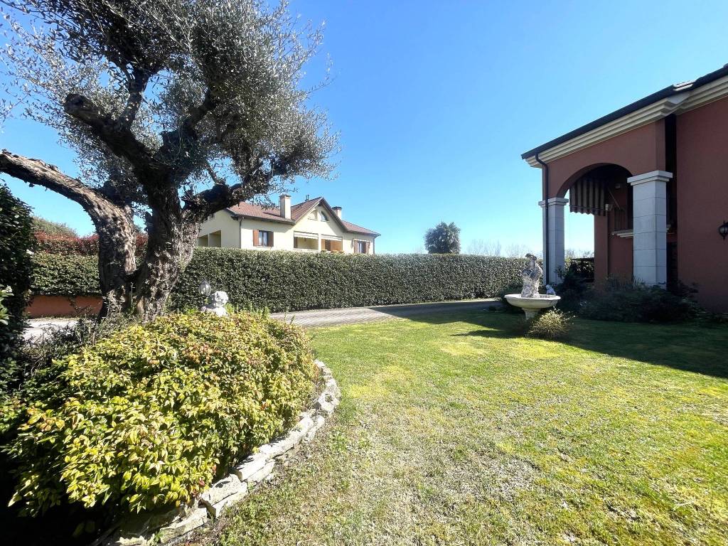 Villa a Curtarolo in Via Monte Ortigara - Foto 2