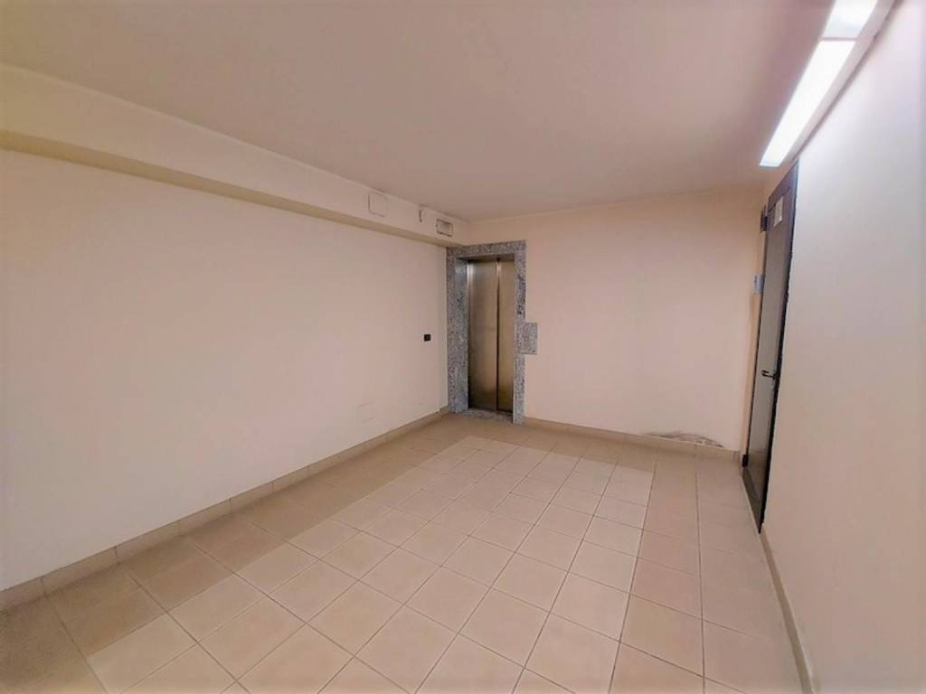 Box / garage a Novara in Corso Trieste, N. 27 - Foto 3