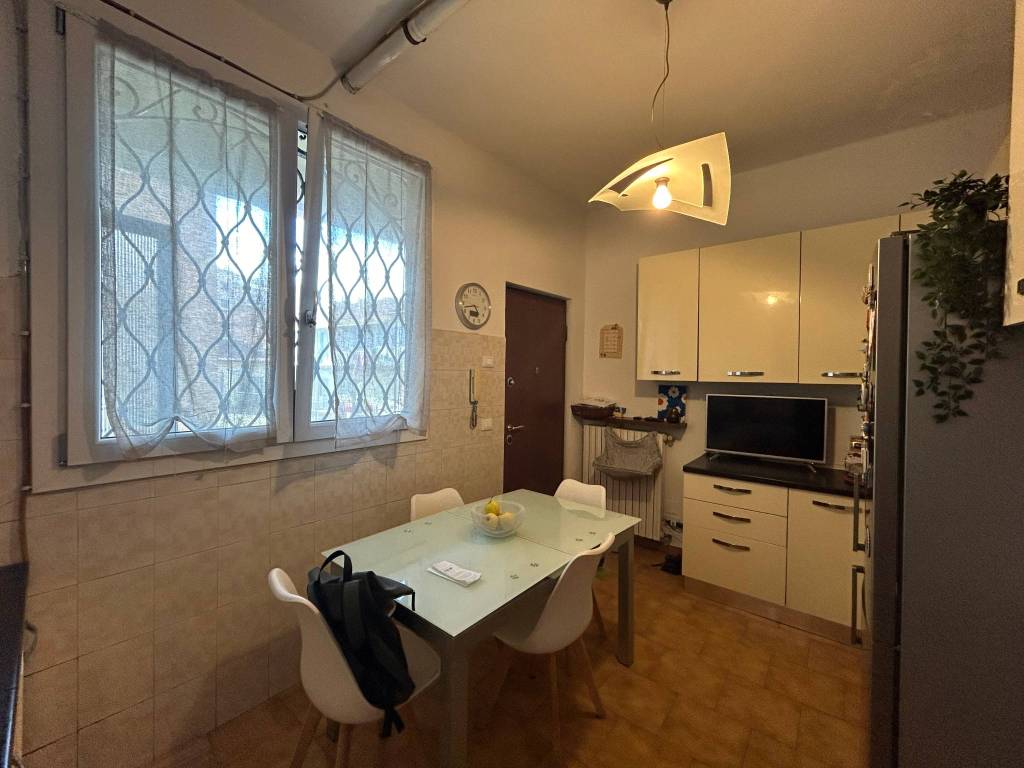 Appartamento a Alessandria in Largo Vicenza - Foto 3