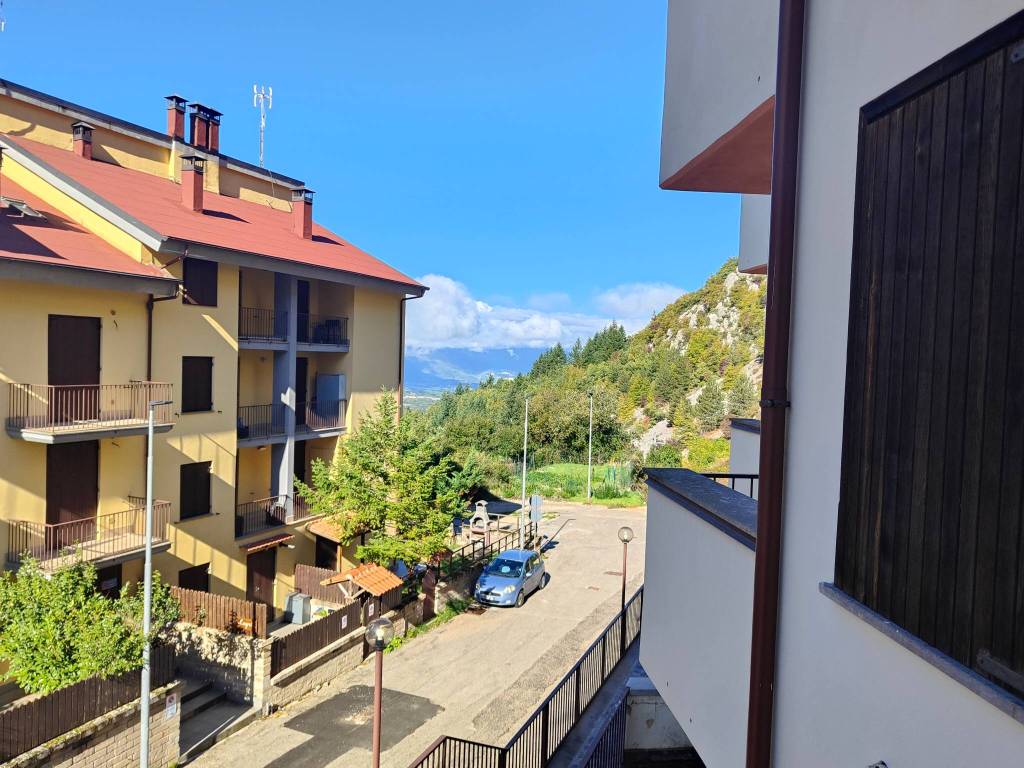 Appartamento a Lucoli in Prato Lonaro 2 - Foto 2