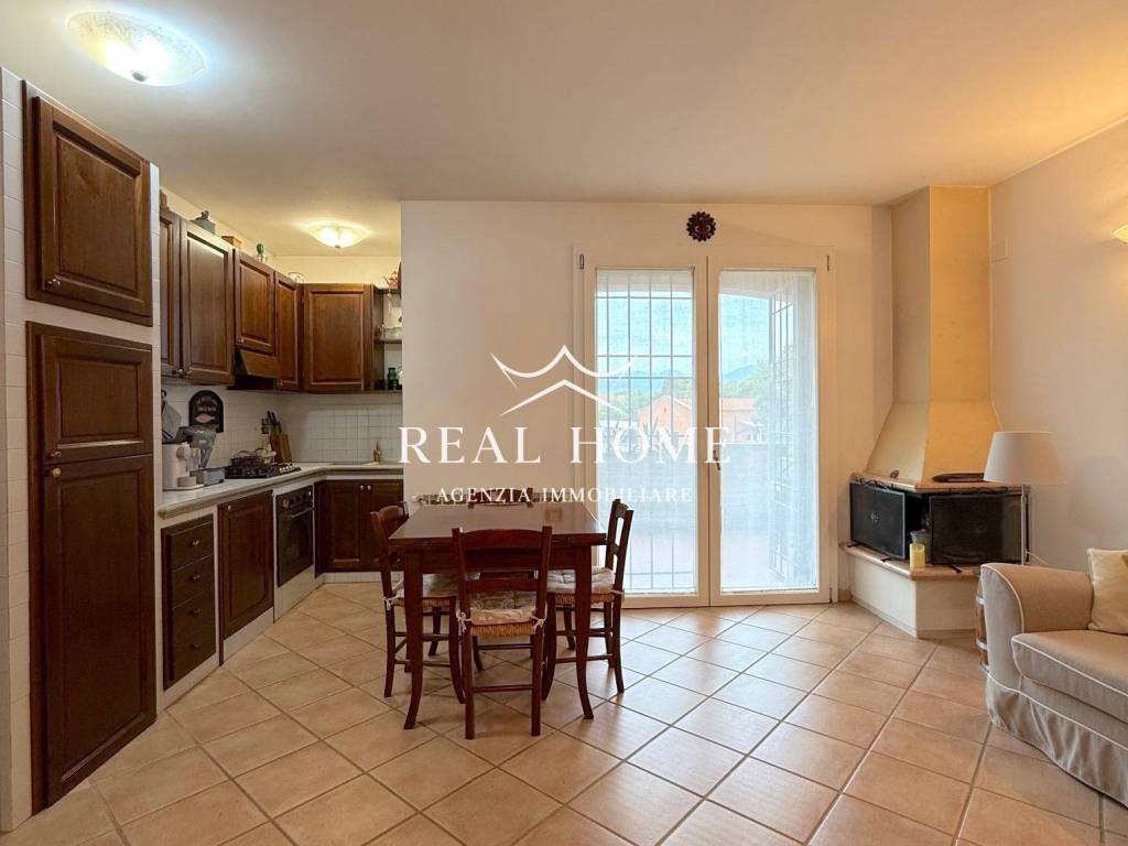 Appartamento a Prato in Via Renato Mannocci, 16 - Foto 5