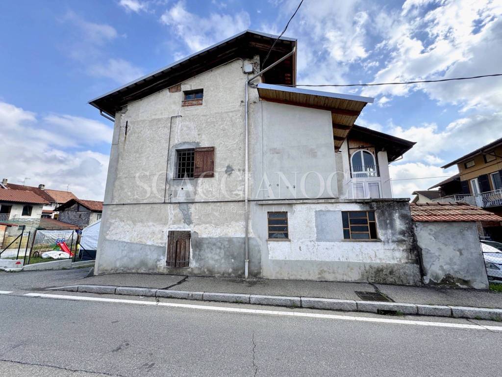 Casa indipendente a Vigliano biellese in Via Giuseppe Garibaldi, 42 - Foto 2