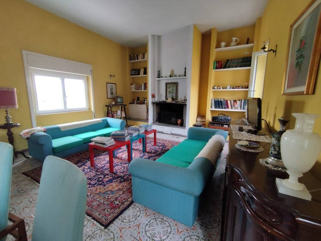 Appartamento a Cervaro in Via Portella - Foto 2