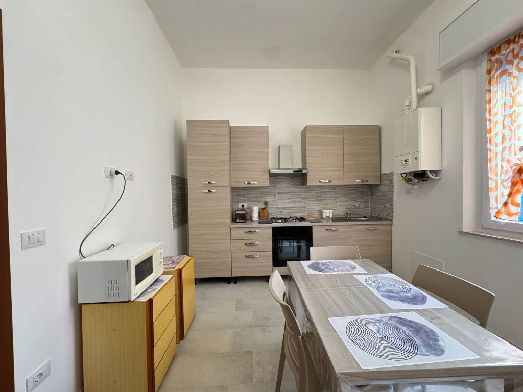 Appartamento a Ferrara in Via Goffredo di Buglione - Foto 3