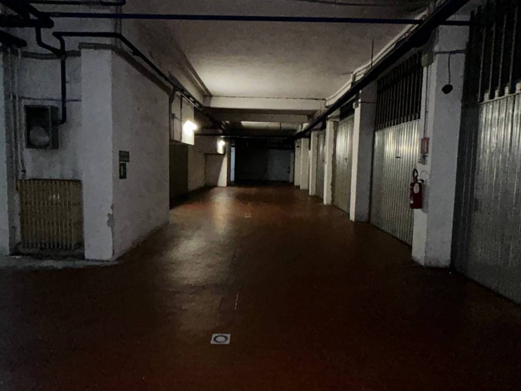 Box / garage a Alessandria in Via Trotti, 41 - Foto 4