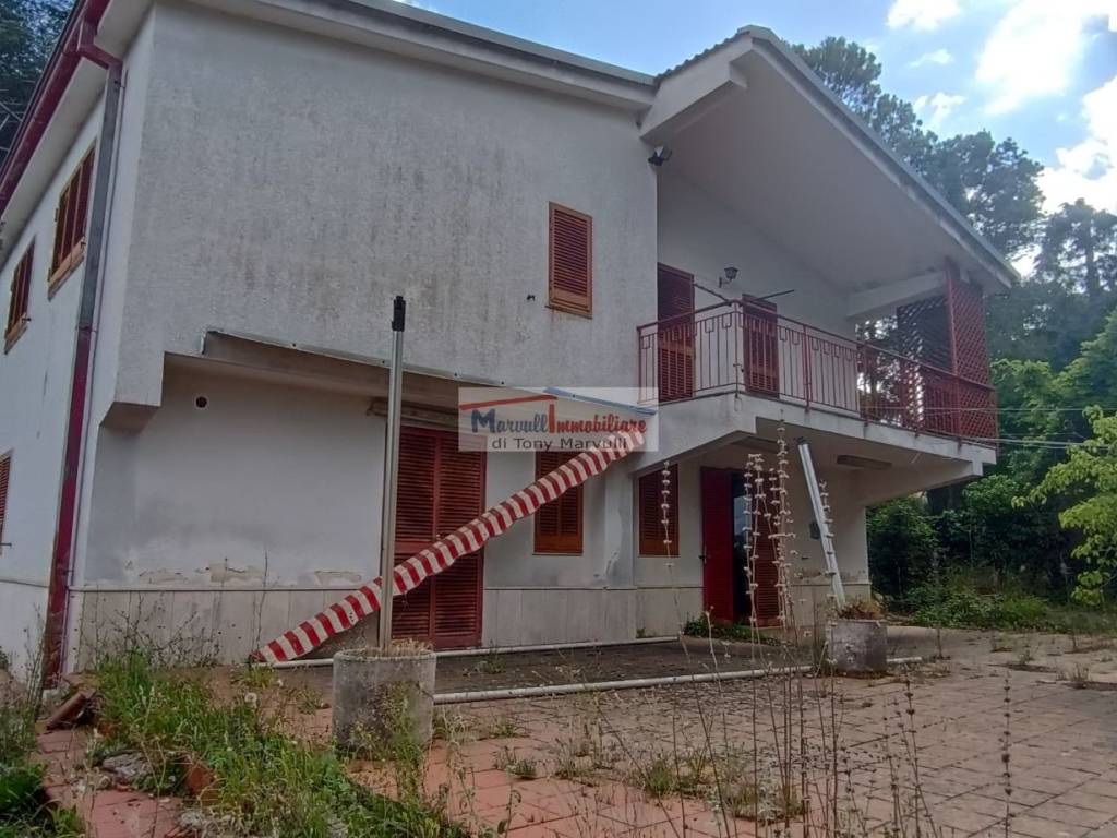 Villa a Cassano delle murge in Via della Riconciliazione dei Cristiani, 105 - Foto 2