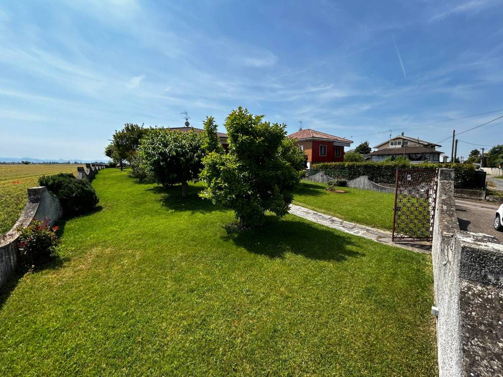 Villa a Alessandria in Via Galade - Foto 2