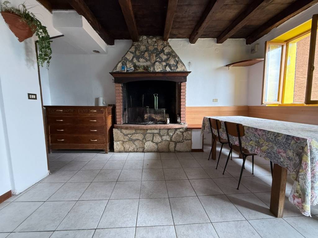 Casa indipendente a Valli del pasubio - Foto 2