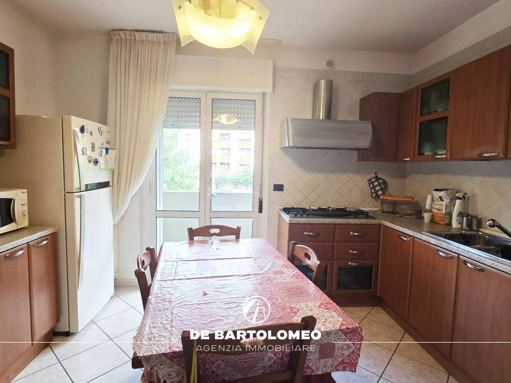Appartamento a Taranto in Via Ancona - Foto 4