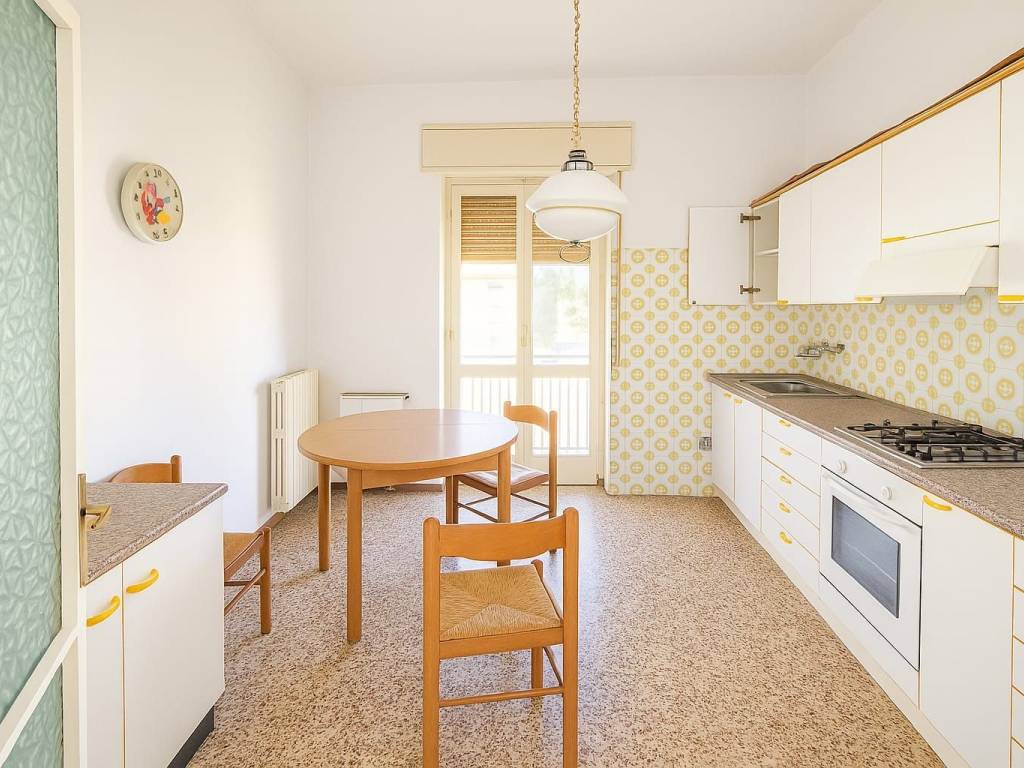 Appartamento a Jesi in Via Svezia, 2 - Foto 2