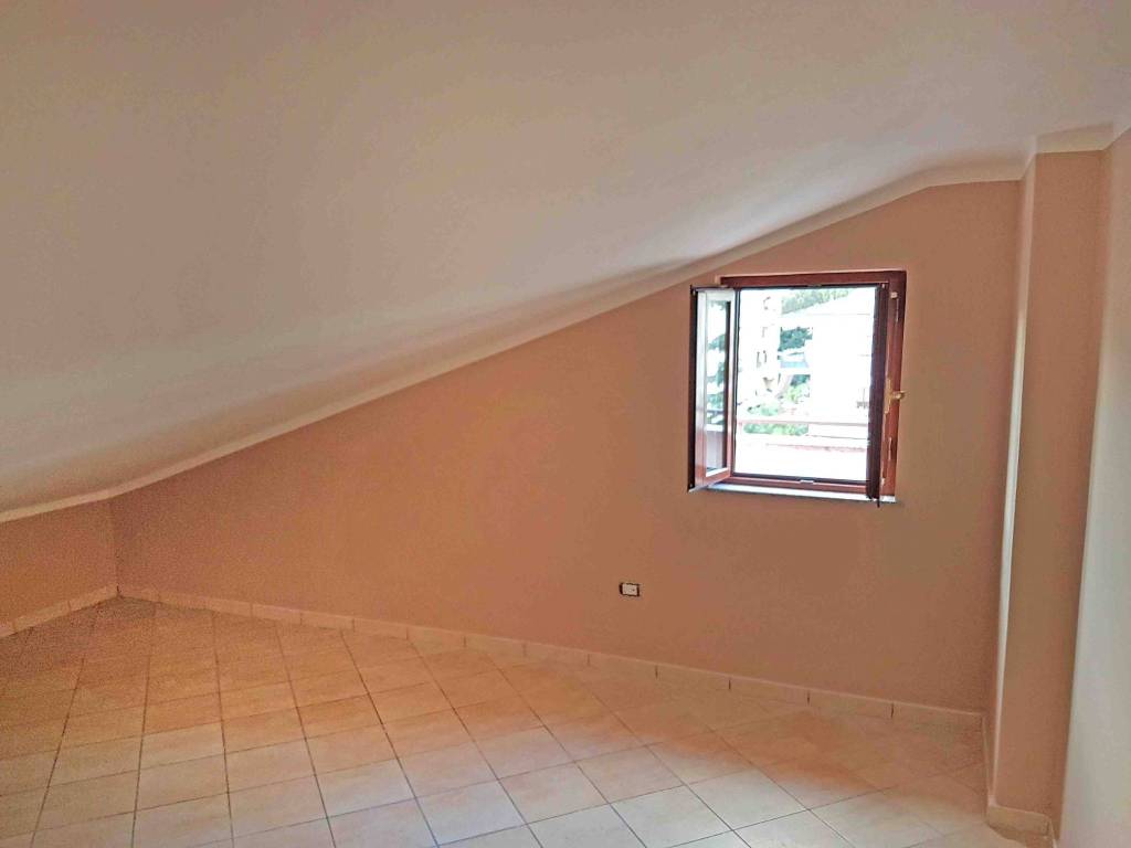 Appartamento a Aversa in Viale della Libertà - Foto 5