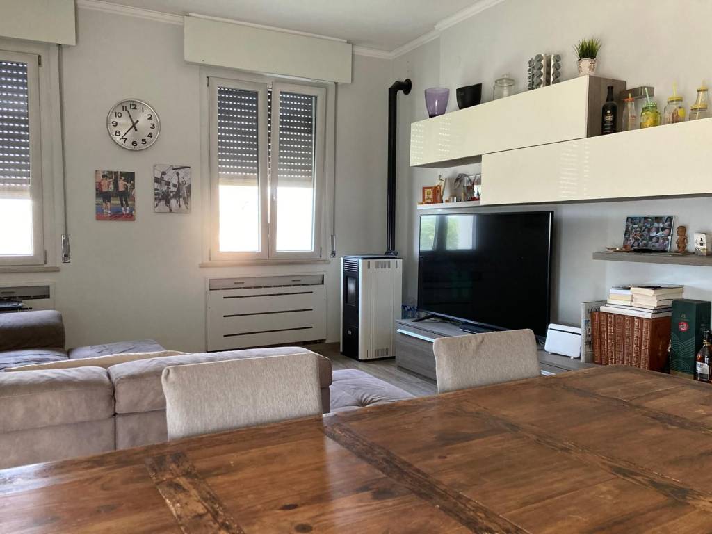 Appartamento a Mantova in Viale Oslavia - Foto 2