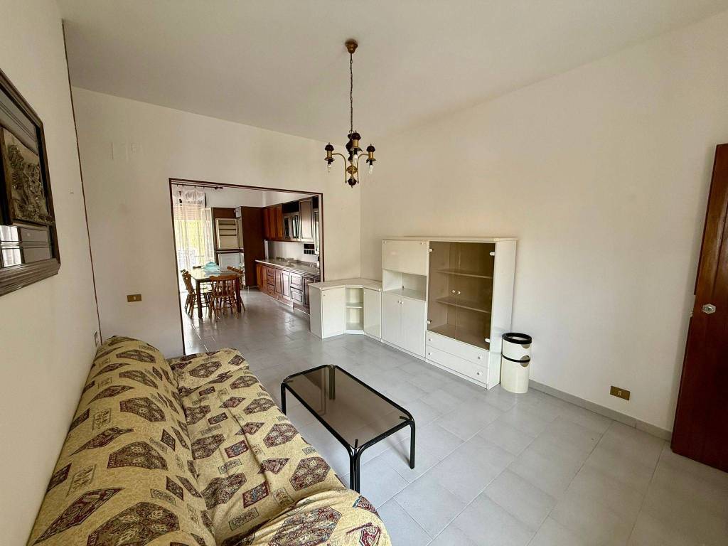 Appartamento a Lamezia terme in Via Massimo Campigli, 5 - Foto 5