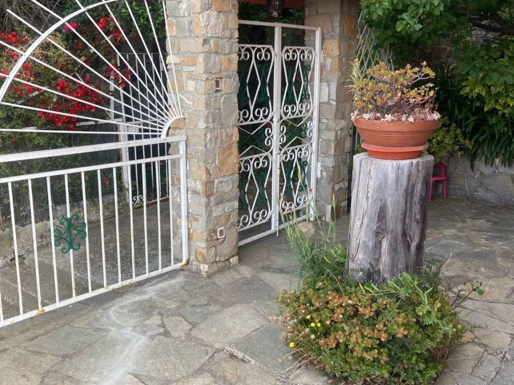 Villa a Cipressa in SP77 - Foto 2