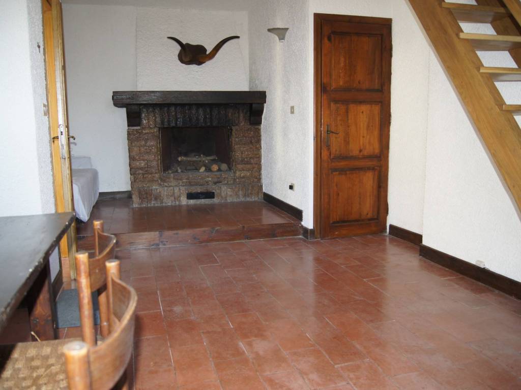 Villa a Ventasso in Via Provinciale - Foto 2