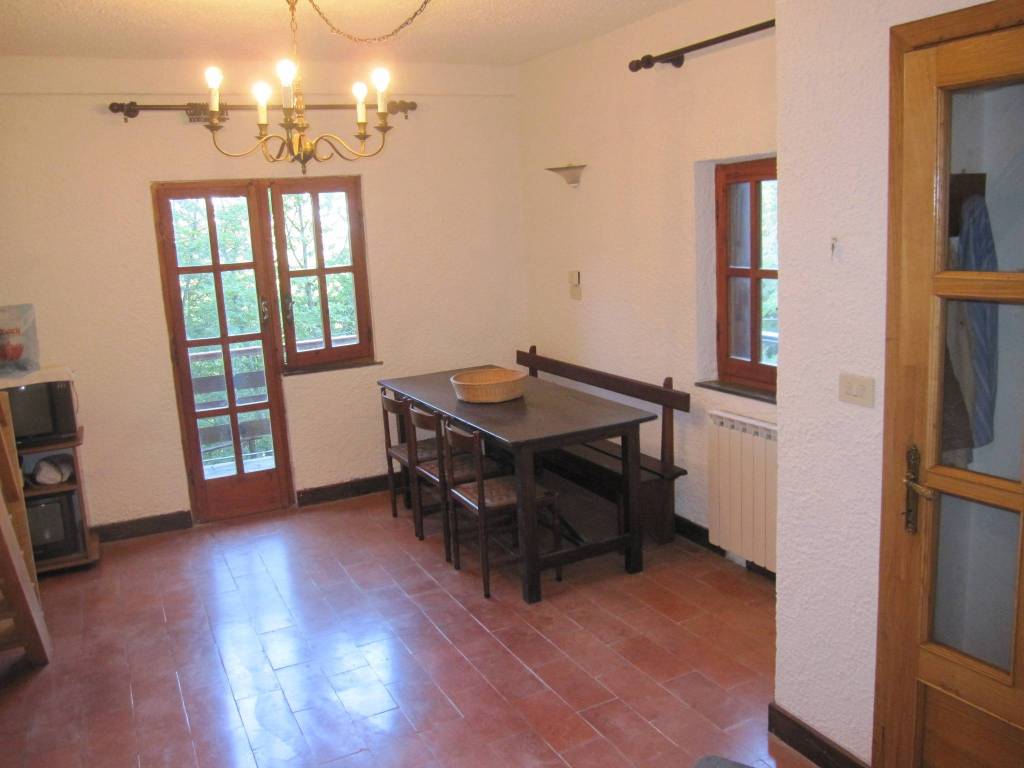 Villa a Ventasso in Via Provinciale - Foto 4