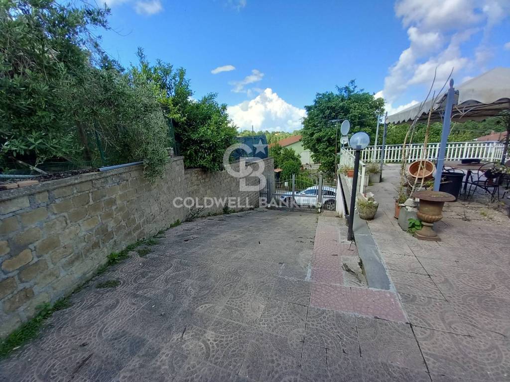 Casa indipendente a Montefiascone in Via Capobianco, 42 - Foto 2