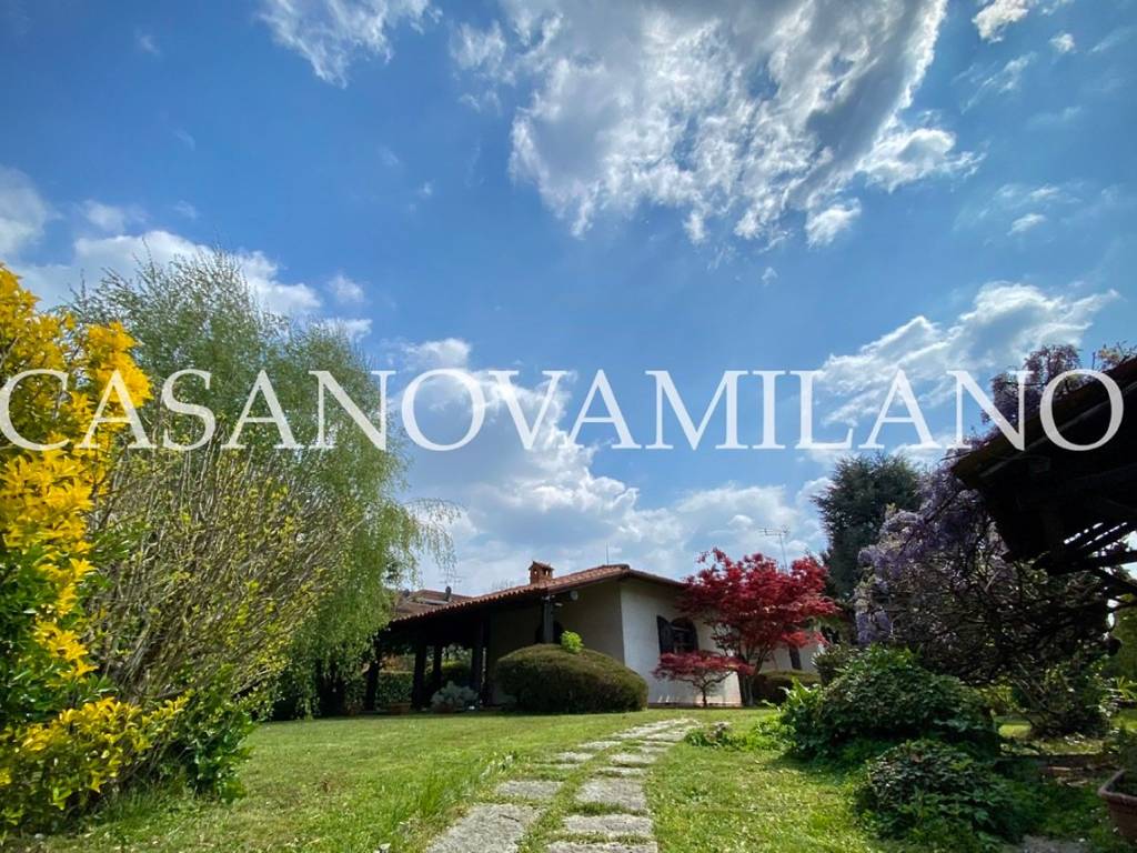 Villa a Imbersago in Via Giacomo Matteotti - Foto 2