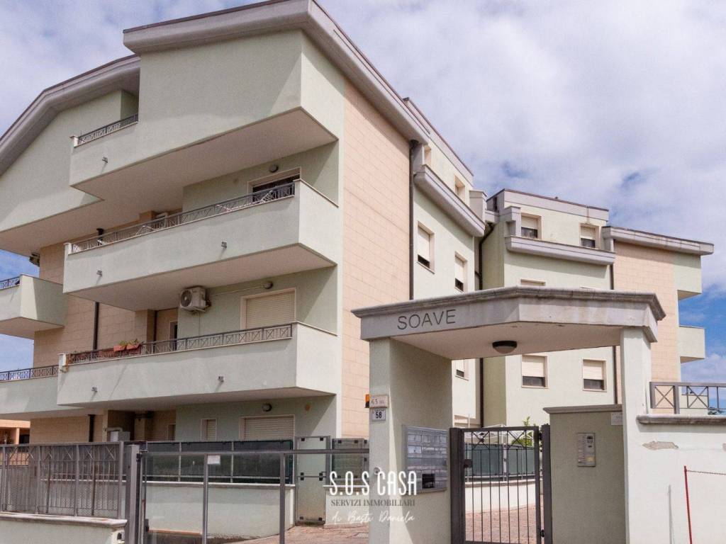 Appartamento a Ortona in Contrada Lazzaretto - Foto 5