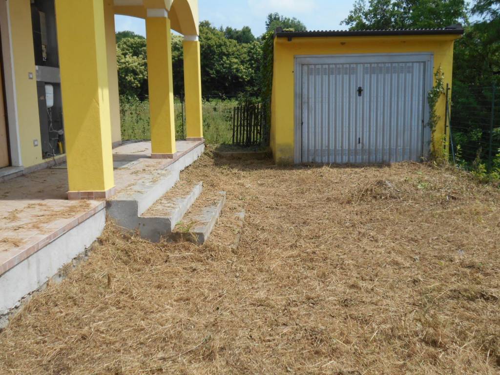 Villa a Moncrivello in Via Borgomasino, 34 - Foto 2