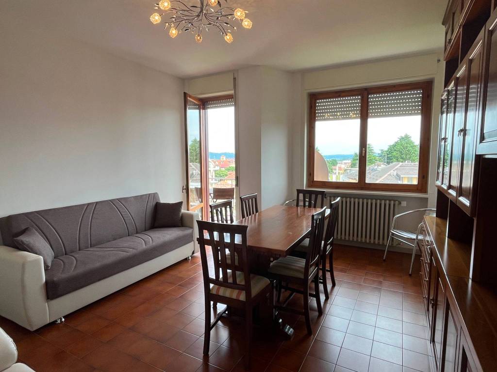 Appartamento a Arona in Via Piave, 12 - Foto 4