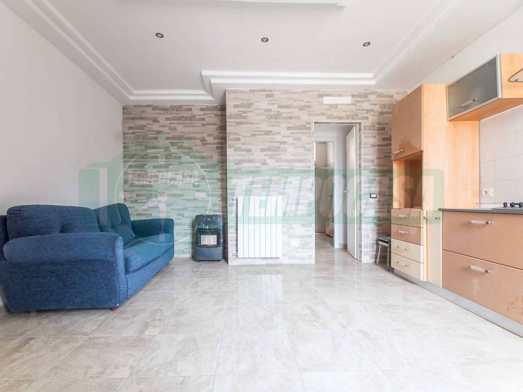 Appartamento a Gorla minore in Via Giuseppe Durini, 24 - Foto 3