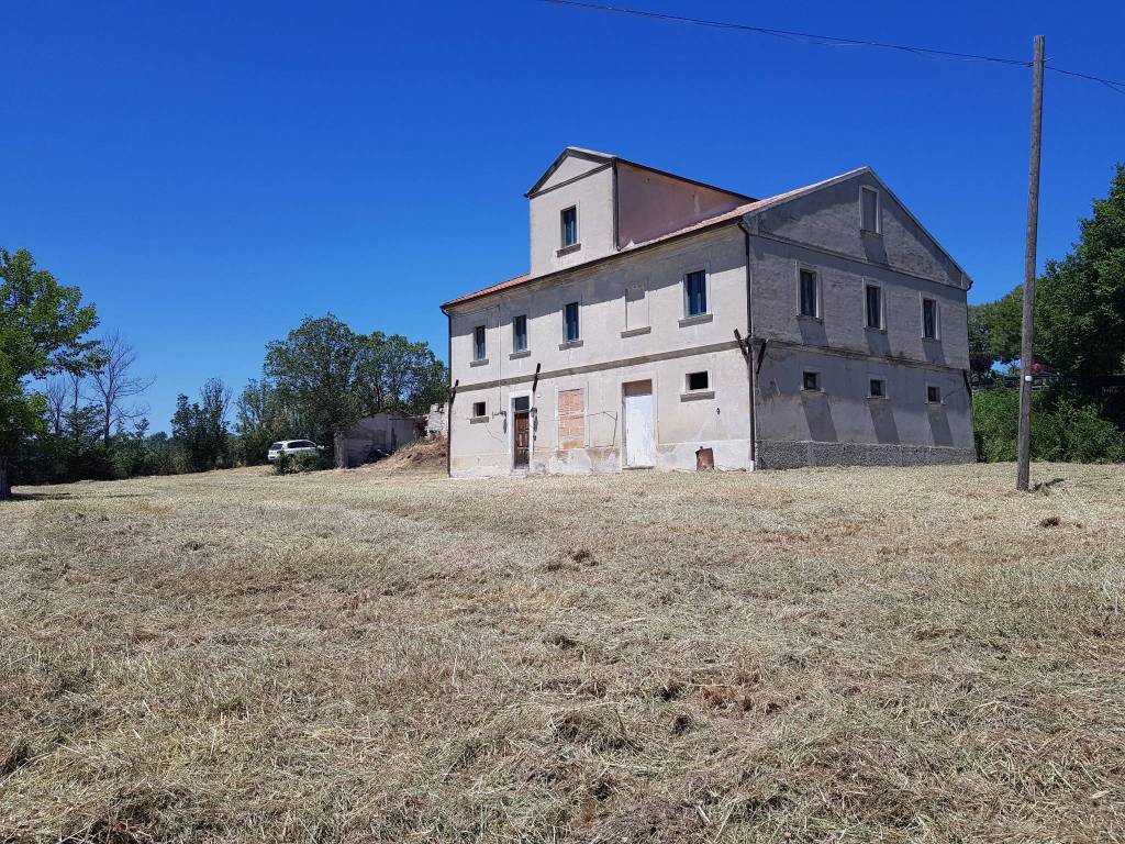 Rustico / casale a Potenza picena in Contrada Castelletta, 8 - Foto 2