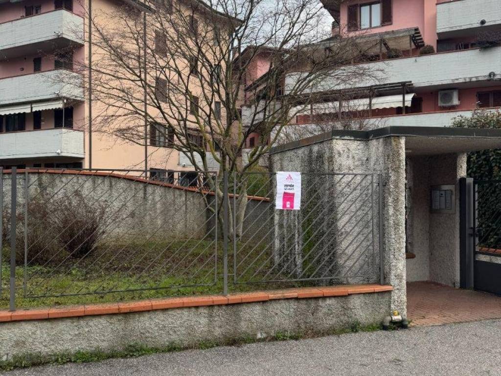 Appartamento a Lodi in Via Gino Marini, 14 - Foto 2
