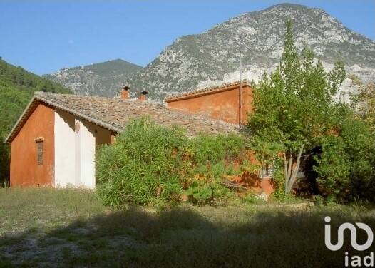 Villa a Fabriano in Frazione CASTELLETTA - Foto 3