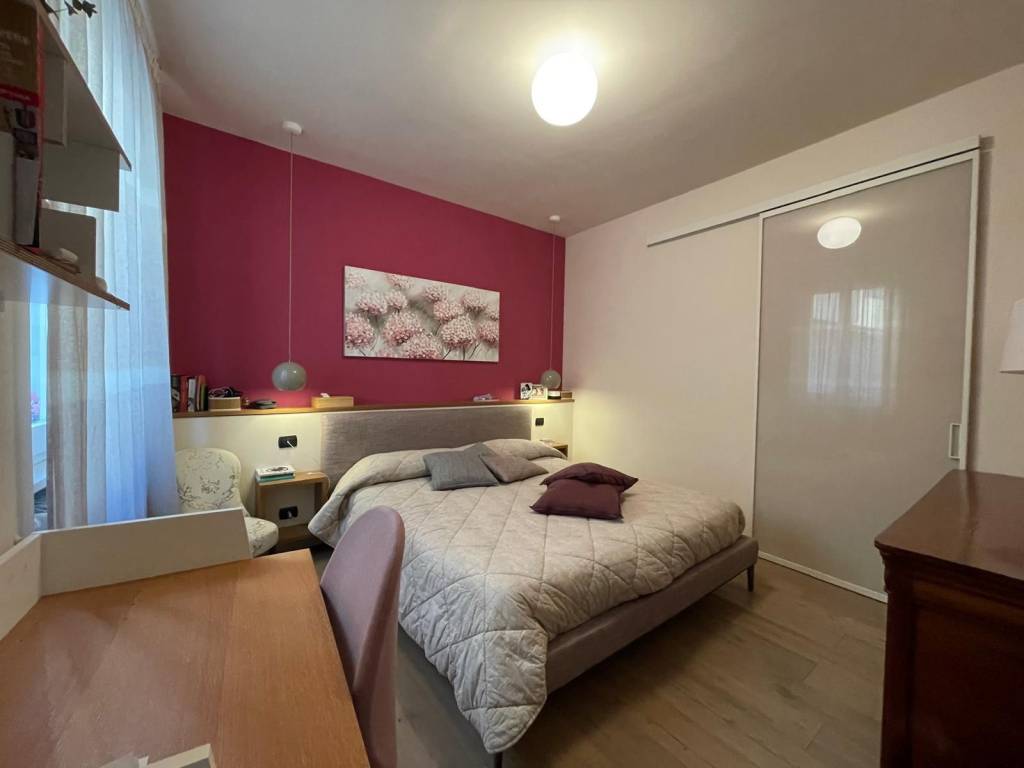 Appartamento a Reggio emilia in Piazza Antonio Fontanesi - Foto 4