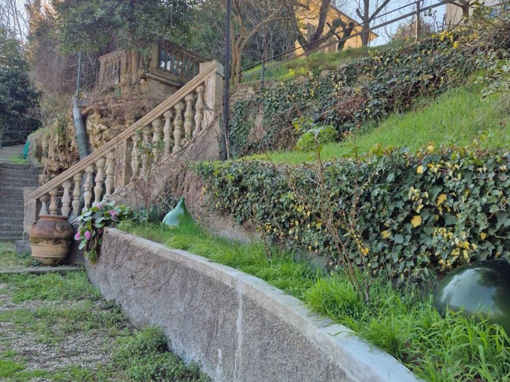 Villa a Busalla in Strada Provinciale dei Giovi - Foto 3
