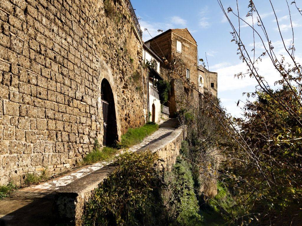 Palazzo / stabile a Magliano sabina in Foglia - Foto 2