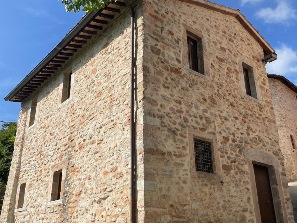 Rustico / casale a Sellano in Via Giuseppe Garibaldi - Foto 5