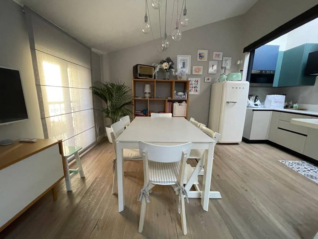 Appartamento a Reggio emilia in Via Monte Cusna - Foto 3
