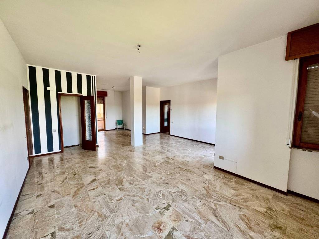 Appartamento a Piacenza in Via della Besurica - Foto 3