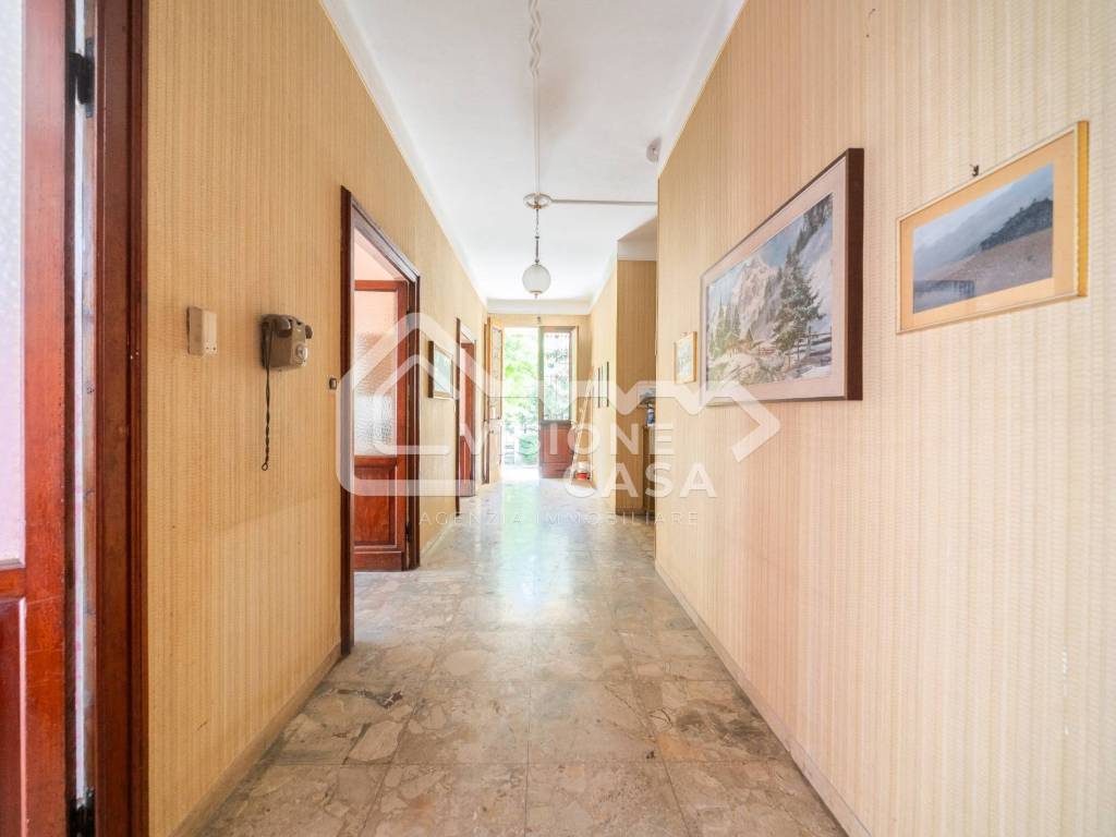 Appartamento a Reggio emilia in Via Guido Riccio Fogliani - Foto 2