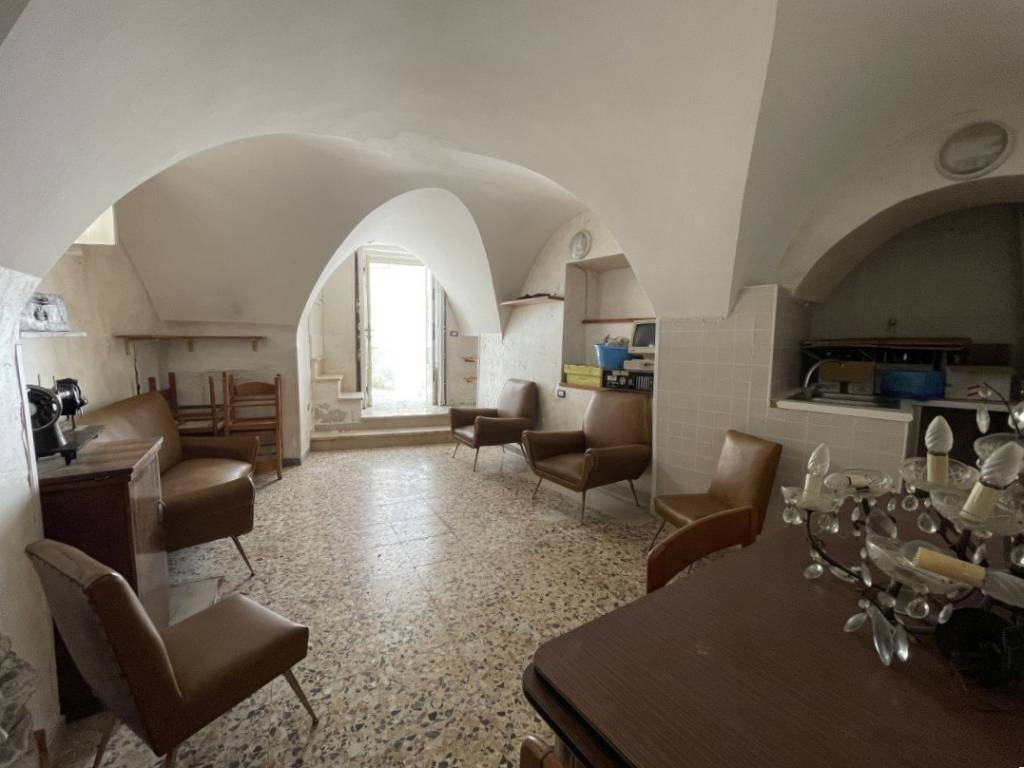 Appartamento a Martina franca in Via Agesilao Milano - Foto 3