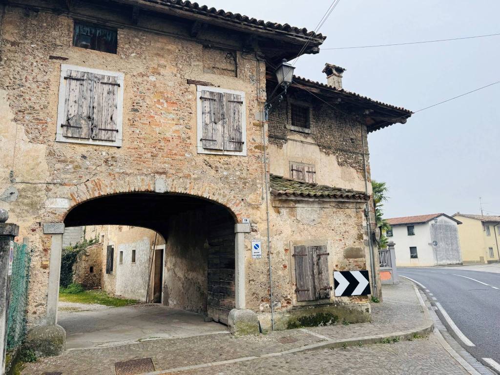 Villa a Mortegliano in Via Mortegliano, 15 - Foto 3