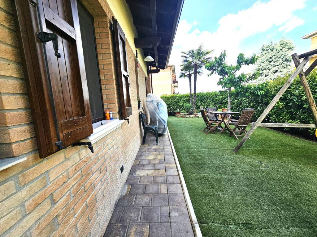 Villetta a schiera a Casalgrande in Via 2 Giugno - Foto 5