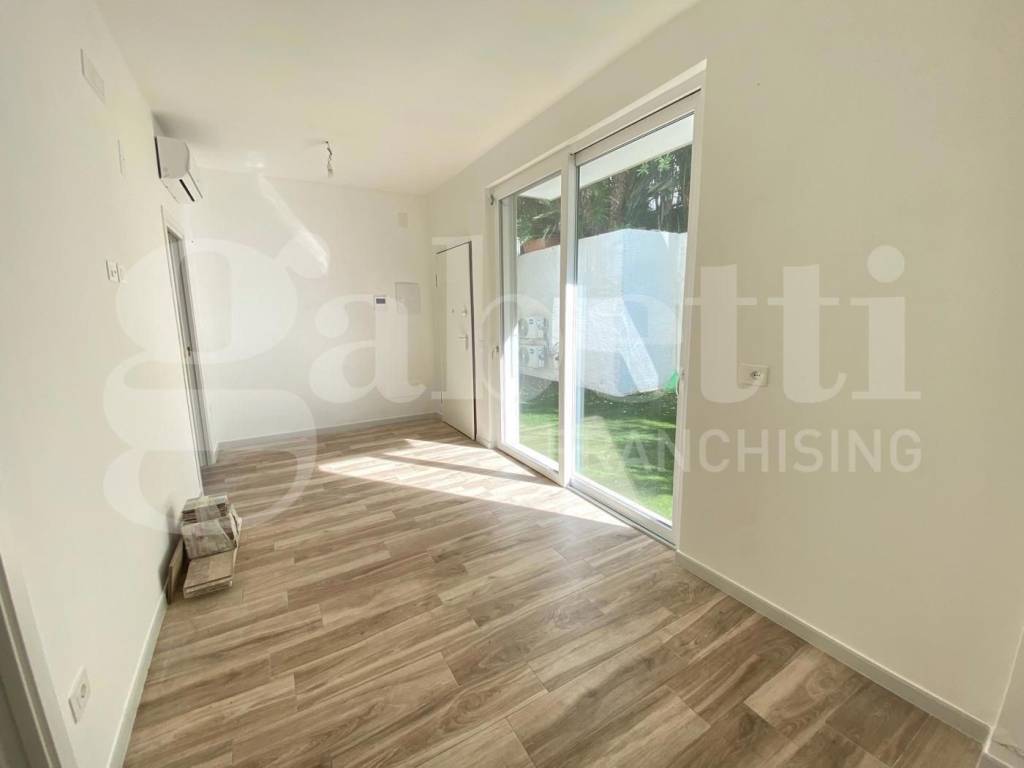 Appartamento a Trani in via Professor Francesco Milano - Foto 2