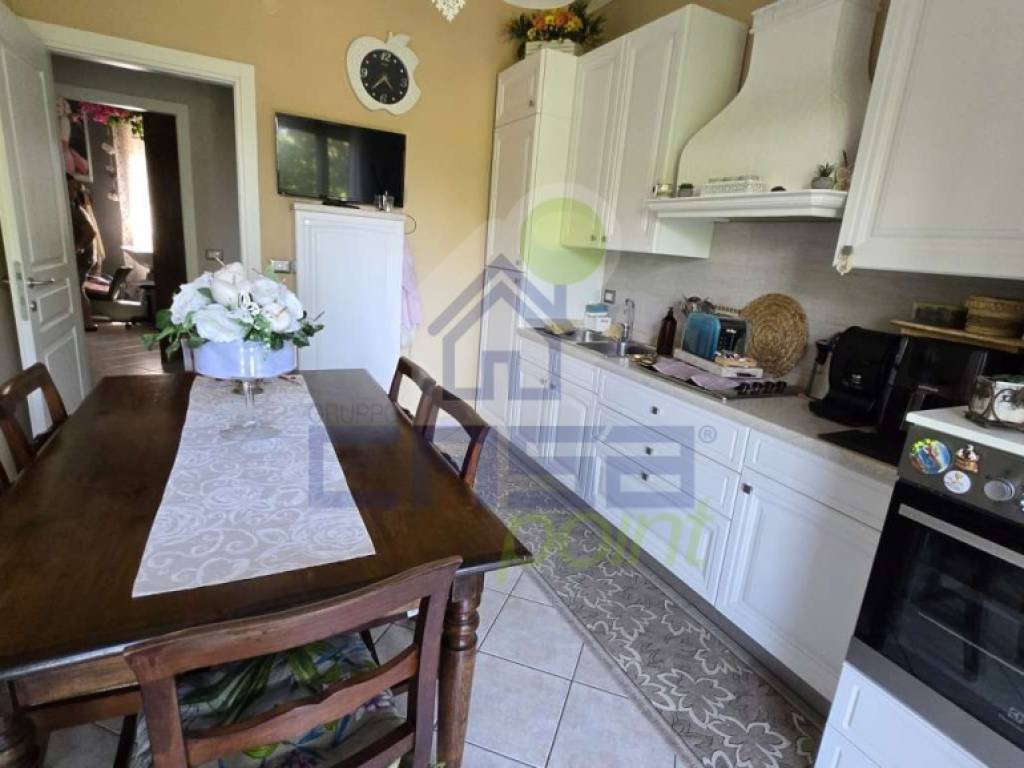Appartamento a Guastalla in via Di Vittorio 6 - Foto 5