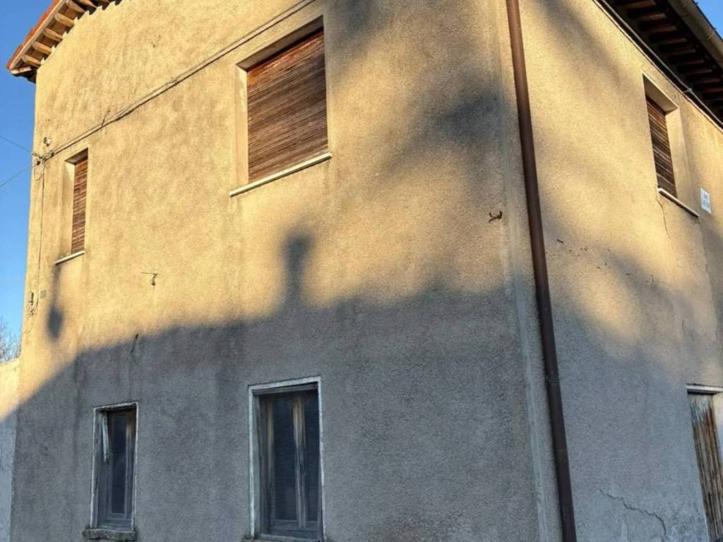 Rustico / casale a Cagli in Strada Provinciale 257 Apecchiese - Foto 2